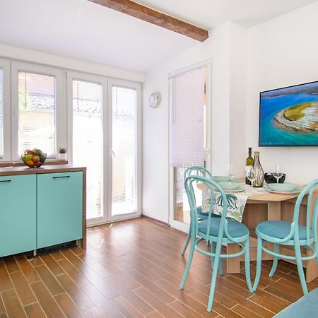 Apartman Dana Kastelir-Labinci Экстерьер фото