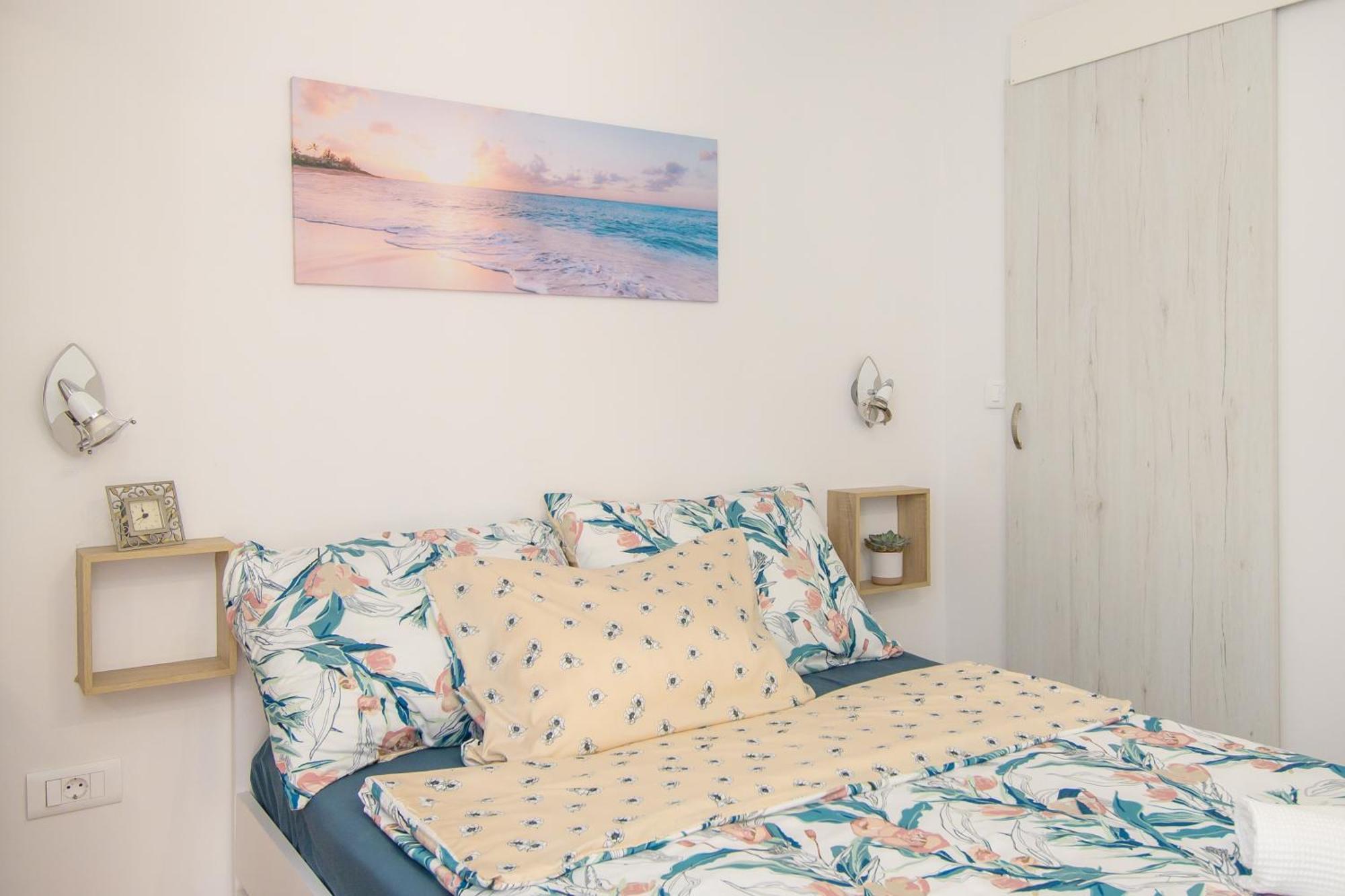 Apartman Dana Kastelir-Labinci Экстерьер фото